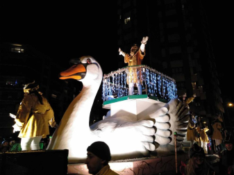 Fotos de la llegada de los Reyes Magos a Pamplona y de la cabalgata