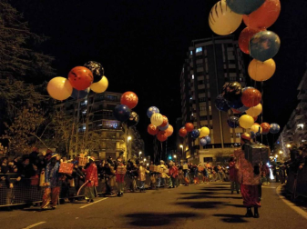 Fotos de la llegada de los Reyes Magos a Pamplona y de la cabalgata