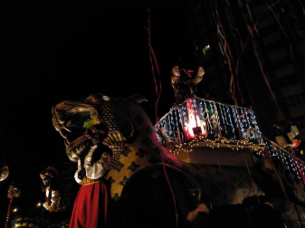 Fotos de la llegada de los Reyes Magos a Pamplona y de la cabalgata