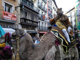 Fotos de la llegada de los Reyes Magos a Pamplona y de la cabalgata