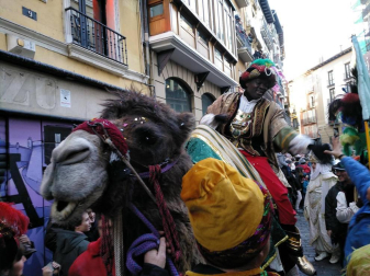 Fotos de la llegada de los Reyes Magos a Pamplona y de la cabalgata