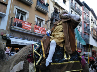 Fotos de la llegada de los Reyes Magos a Pamplona y de la cabalgata