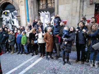 Fotos de la llegada de los Reyes Magos a Pamplona y de la cabalgata