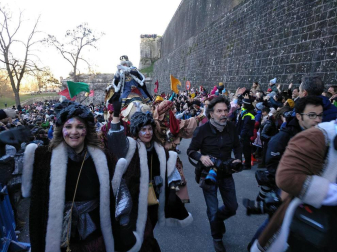 Fotos de la llegada de los Reyes Magos a Pamplona y de la cabalgata