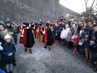 Fotos de la llegada de los Reyes Magos a Pamplona y de la cabalgata