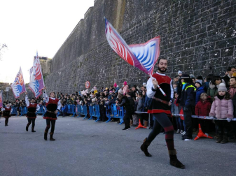 Fotos de la llegada de los Reyes Magos a Pamplona y de la cabalgata