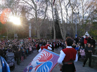 Fotos de la llegada de los Reyes Magos a Pamplona y de la cabalgata