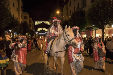 Fotos de la cabalgata de los Reyes Magos en Estella