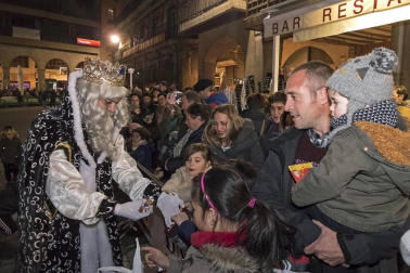 Fotos de la cabalgata de los Reyes Magos en Estella