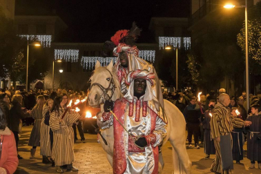 Fotos de la cabalgata de los Reyes Magos en Estella