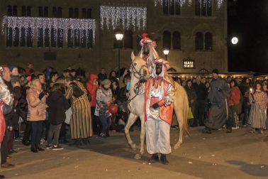 Fotos de la cabalgata de los Reyes Magos en Estella