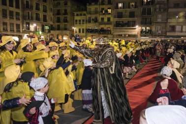 Fotos de la cabalgata de los Reyes Magos en Estella