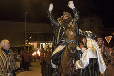 Fotos de la cabalgata de los Reyes Magos en Estella