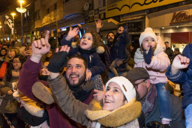 Fotos de la cabalgata de los Reyes Magos en Tudela