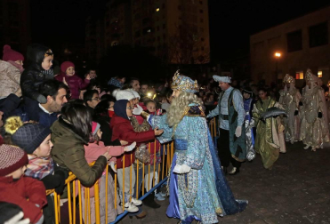 Fotos de la cabalgata de los Reyes Magos en Barañáin