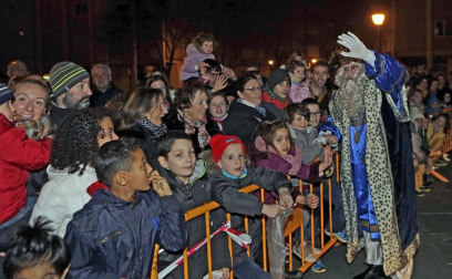 Fotos de las cabalgatas de los Reyes Magos en Barañáin, Beriáin, Mutilva, Villava, Ansoain, Berriozar, Huarte, Burlada, Orkoien, Beriain, Berrioplano, Sarriguren, Zizur y Noáin.