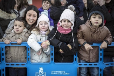 Fotos de las cabalgatas de los Reyes Magos en Barañáin, Beriáin, Mutilva, Villava, Ansoain, Berriozar, Huarte, Burlada, Orkoien, Beriain, Berrioplano, Sarriguren, Zizur y Noáin.