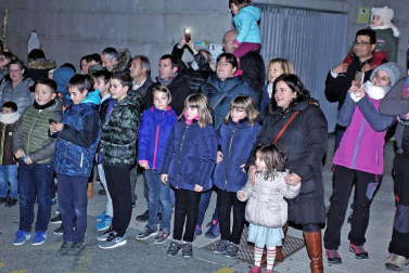 Fotos de las cabalgatas de los Reyes Magos en Barañáin, Beriáin, Mutilva, Villava, Ansoain, Berriozar, Huarte, Burlada, Orkoien, Beriain, Berrioplano, Sarriguren, Zizur y Noáin.