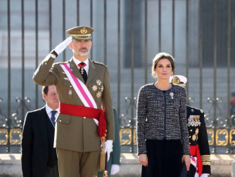 Los Reyes Felipe y Letizia presiden la tradicional celebración de la Pascua Militar. Asisten el presidente del Gobierno, Pedro Sánchez, y los ministros de Defensa, Margarita Robles, e Interior, Fernando Grande-Marlaska.