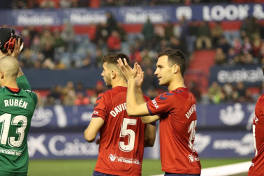 Imágenes del partido del Osasuna-Cádiz.