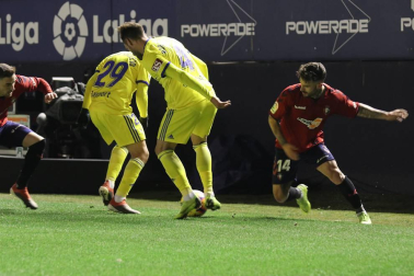 Imágenes del partido del Osasuna-Cádiz.