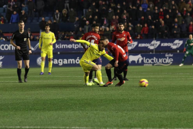 Imágenes del partido del Osasuna-Cádiz.