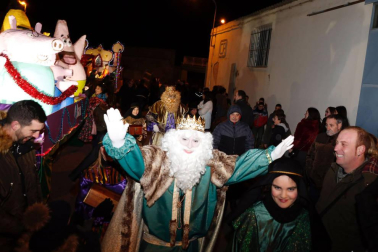 Fotos de las cabalgatas de los Reyes Magos en Ablitas, Arguedas, Fustiñana, Murchante, Buñiuel, Cortes, Cascante, Villafranca, Cintruénigo, Cadreita, Corella, Fitero, Milagro, Tulebras, Fontellas, Monteagudo, Ribaforada, Cabanillas y Valtierra.