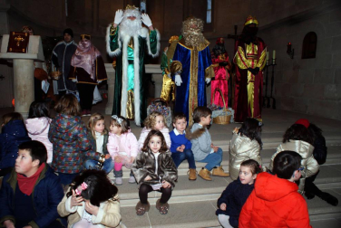 Fotos de las cabalgatas de los Reyes Magos en Ablitas, Arguedas, Fustiñana, Murchante, Buñiuel, Cortes, Cascante, Villafranca, Cintruénigo, Cadreita, Corella, Fitero, Milagro, Tulebras, Fontellas, Monteagudo, Ribaforada, Cabanillas y Valtierra.