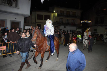 Fotos de las cabalgatas de los Reyes Magos en Ablitas, Arguedas, Fustiñana, Murchante, Buñiuel, Cortes, Cascante, Villafranca, Cintruénigo, Cadreita, Corella, Fitero, Milagro, Tulebras, Fontellas, Monteagudo, Ribaforada, Cabanillas y Valtierra.