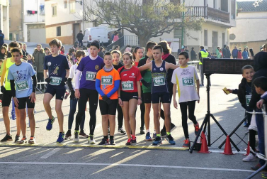 Fotos de los participantes en el XXXI Croos de Reyes de Larraga