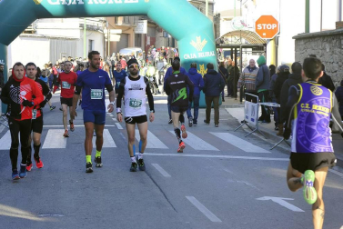 Fotos de los participantes en el XXXI Croos de Reyes de Larraga