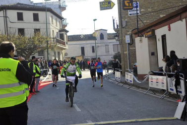 Fotos de los participantes en el XXXI Croos de Reyes de Larraga
