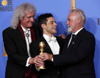 'Green Book', con tres premios, y 'Bohemian Rhapsody' y 'Roma', con dos, se repartieron la gloria en la 76 edición de los Globos de Oro