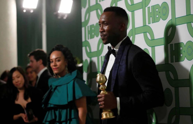 'Green Book', con tres premios, y 'Bohemian Rhapsody' y 'Roma', con dos, se repartieron la gloria en la 76 edición de los Globos de Oro