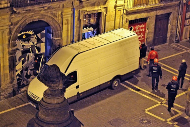 Operación en el Palacio Marqués del Rozalejo para inspeccionar el gaztetxe Maravillas.
