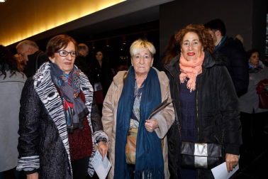 Bajo la batuta de Manuel Hernández-Silva, la Orquesta Sinfónica de Navarra ofreció el viernes 4 de enero, en Baluarte, el tradicional concierto de Año Nuevo. Estuvo acompañada en el escenario por el Orfeón Pamplonés y la soprano Berna Perles, así como por el Coro juvenil del Orfeón Pamplonés.