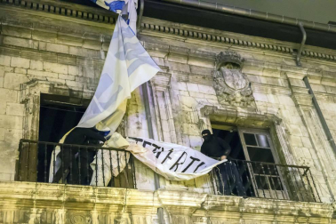 Manifestación en Pamplona en apoyo al gaztetxe Maravillas