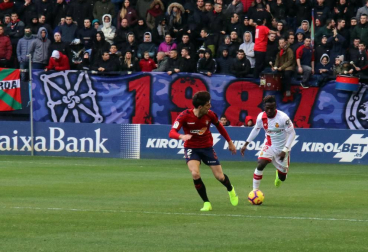 Imágenes del partido Osasuna-Mallorca disputado en El Sadar.