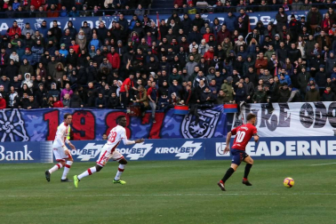 Imágenes del partido Osasuna-Mallorca disputado en El Sadar.