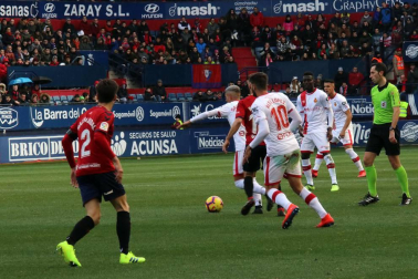 Imágenes del partido Osasuna-Mallorca disputado en El Sadar.