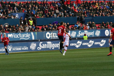 Imágenes del partido Osasuna-Mallorca disputado en El Sadar.