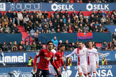 Imágenes del partido Osasuna-Mallorca disputado en El Sadar.
