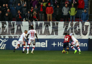Imágenes del partido Osasuna-Mallorca disputado en El Sadar.