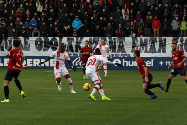 Imágenes del partido Osasuna-Mallorca disputado en El Sadar.
