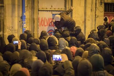 Manifestación en Pamplona en apoyo al gaztetxe Maravillas