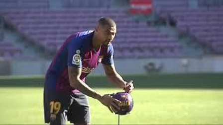 Kevin Prince Boateng, presentado como nuevo jugador del FC Barcelona