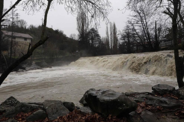 La alerta por nieve afecta al centro y al norte de la Comunidad foral