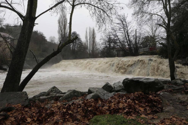 La alerta por nieve afecta al centro y al norte de la Comunidad foral
