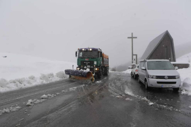 La alerta por nieve afecta al centro y al norte de la Comunidad foral