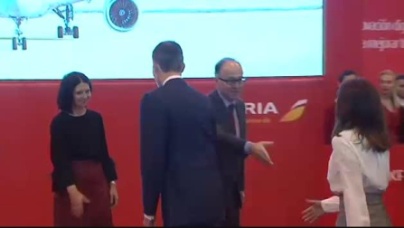 Los Reyes inauguran Fitur después de entrar por una puerta lateral